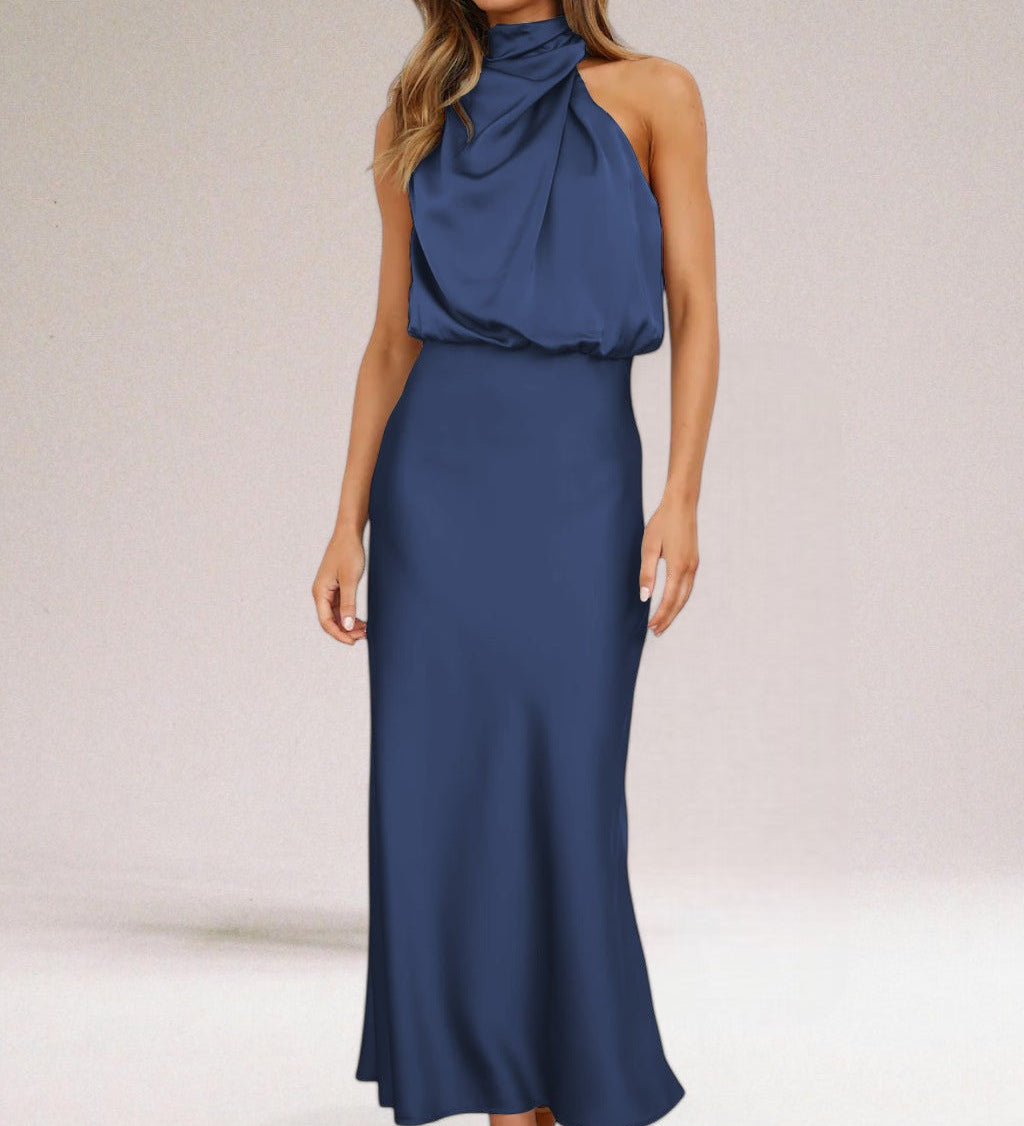 Flavia | Vestido de Mulher Halter de Cetim Glamouroso