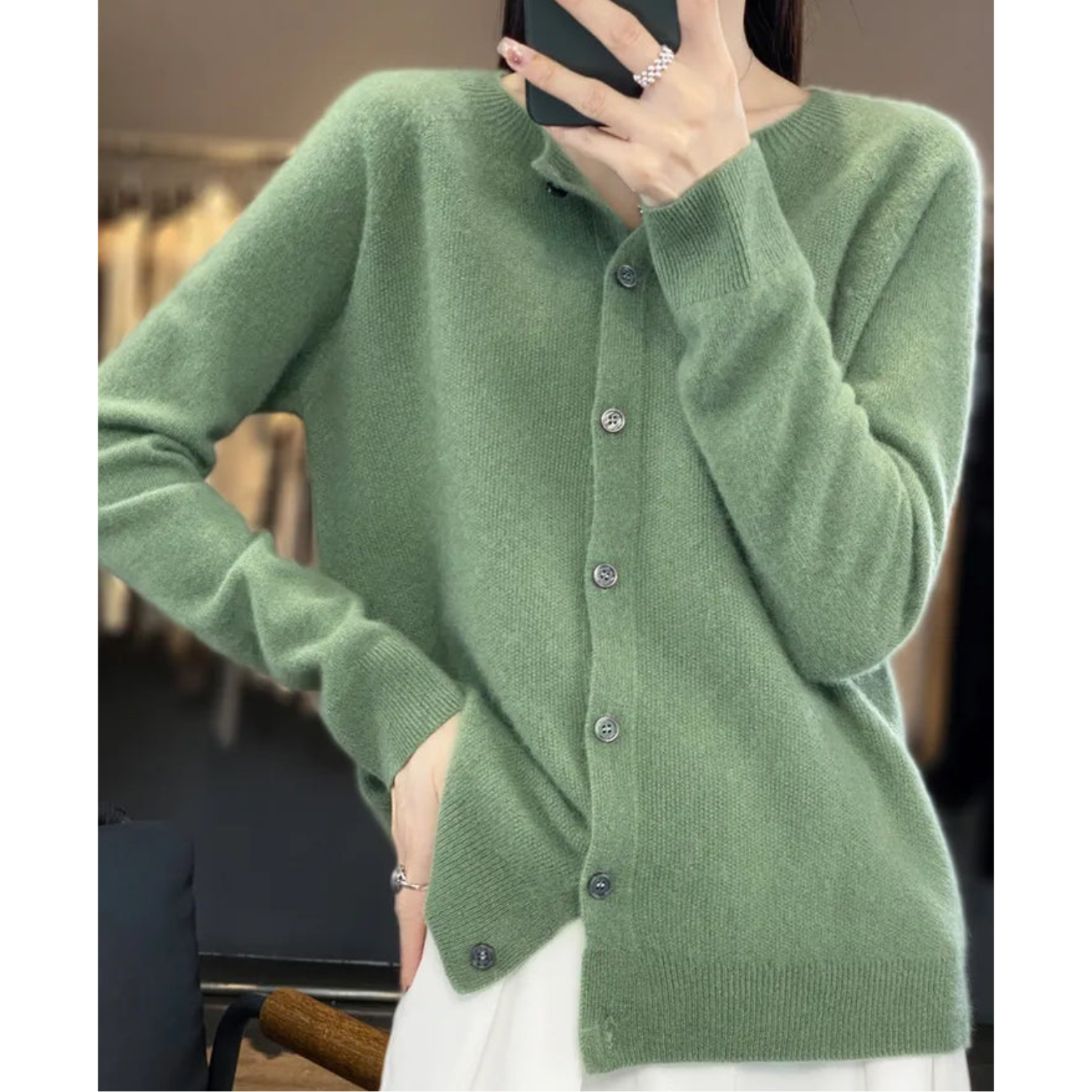 Anna | Suéter feminino de malha com gola redonda em lã merino Reine