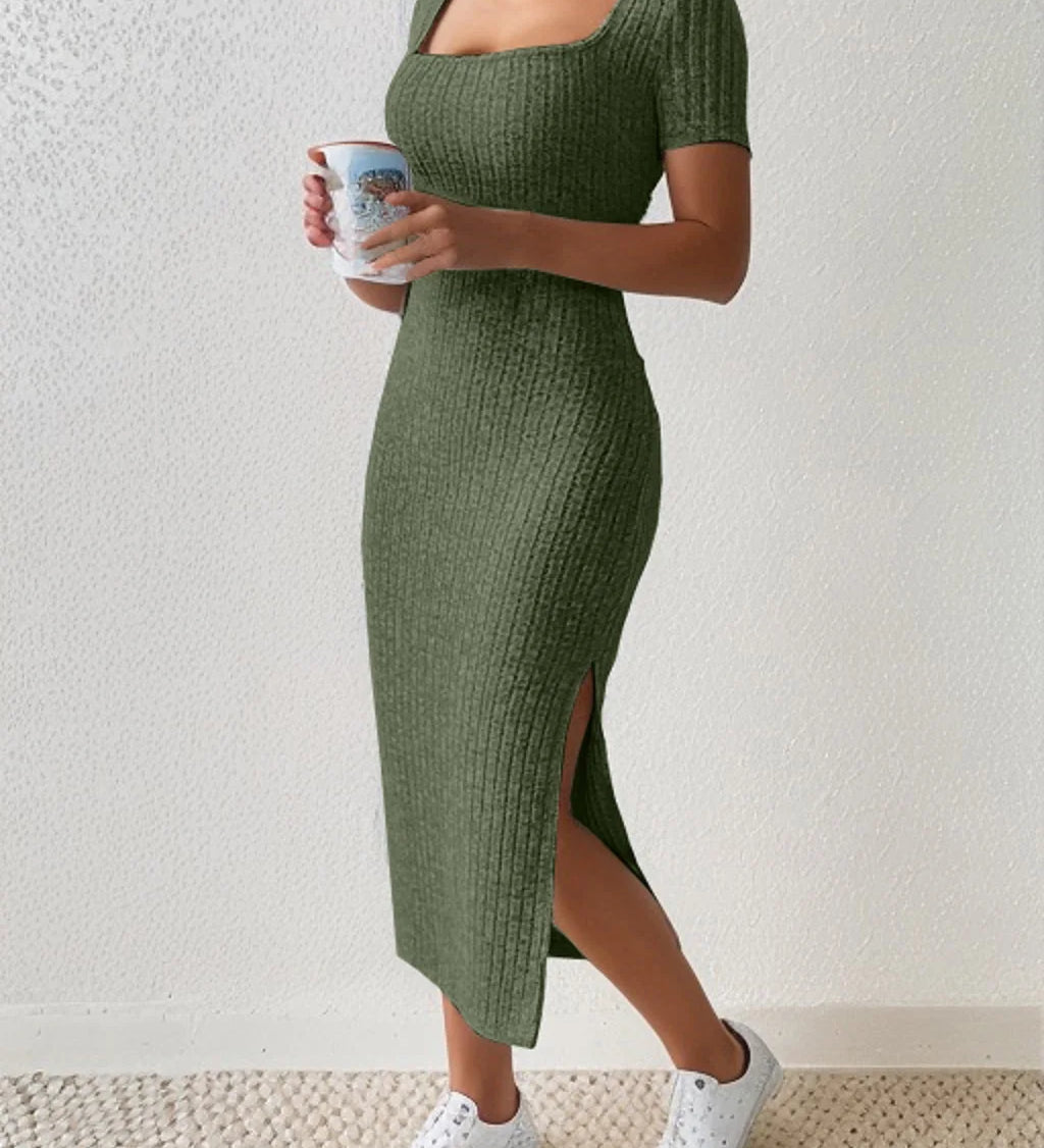 Stefanie® | Vestido de malha com decote quadrado